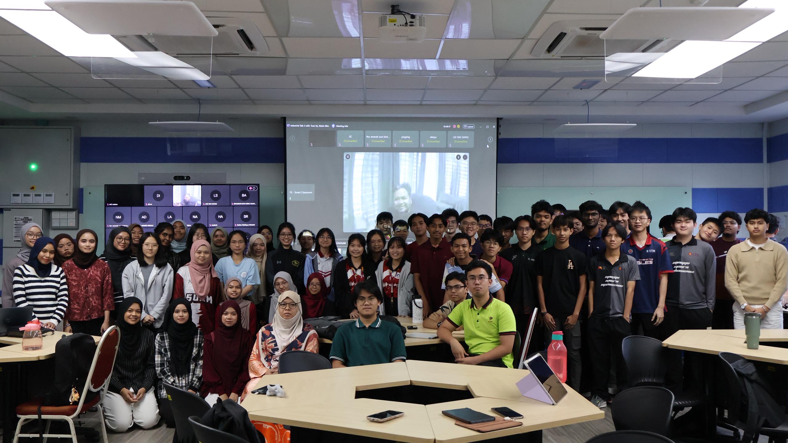 Class pic with Speaker